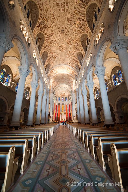 20090828_213604 D300.jpg - Interior, Sainte Anne de Beaupre